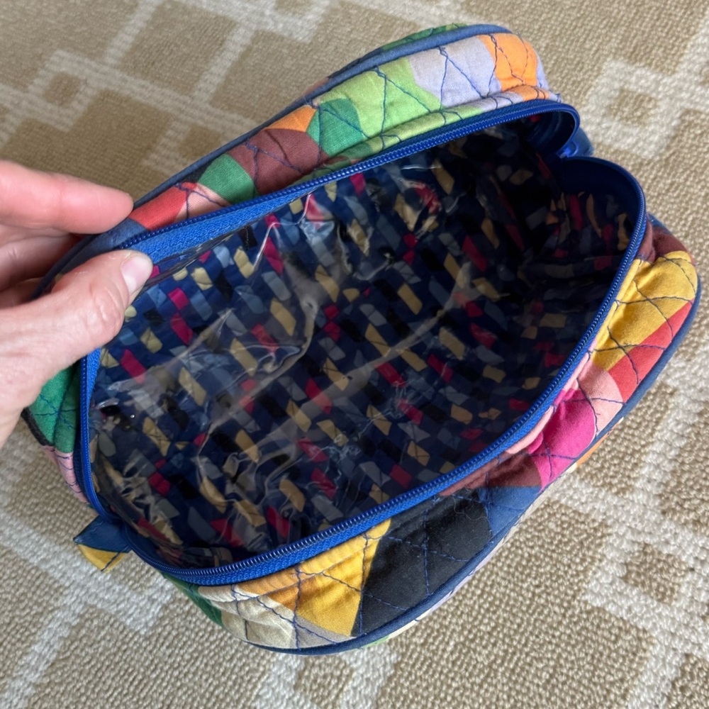 Vera Bradley Quilted Travel Cosmetic Toiletry Bag Vacation Washable Multicolor - Picture 9 of 10